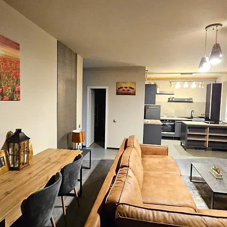 Downtown Dream Apartman *